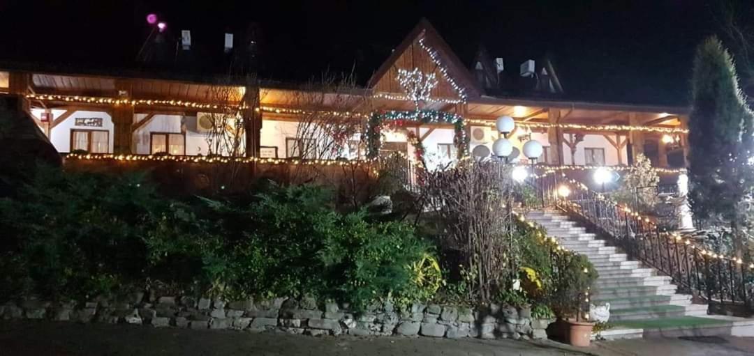 Casa Boiereasca Hotel Iasi Exterior photo