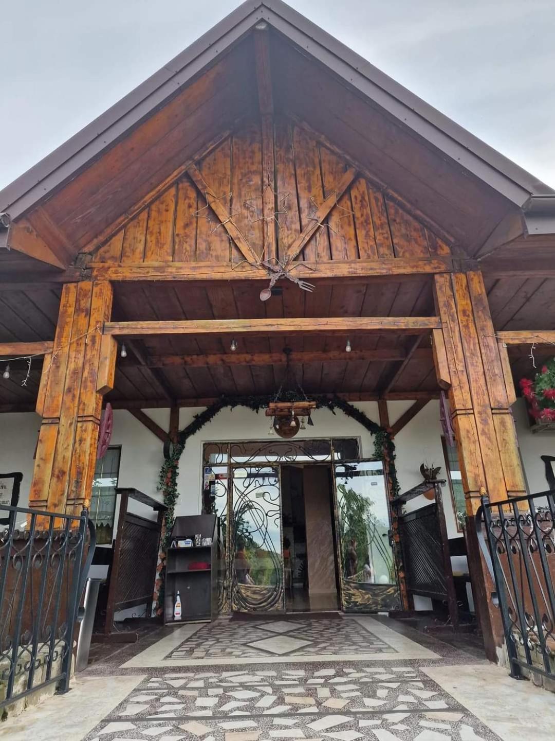Casa Boiereasca Hotel Iasi Exterior photo